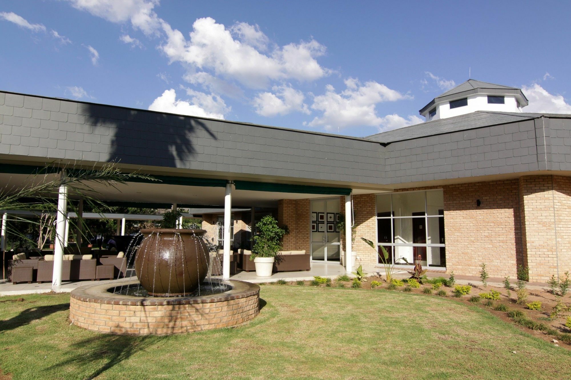Cresta Lodge Gaborone Extérieur photo